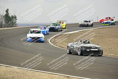 media/Jan-26-2025-CalClub SCCA (Sun) [[cfcea7df88]]/Group 5/Race/